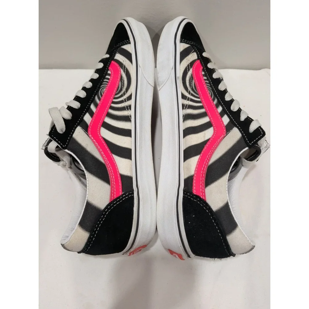 Vans Men's Style 36 Size M 10.5 W 12  Swirl Black Fiery Coral 721454